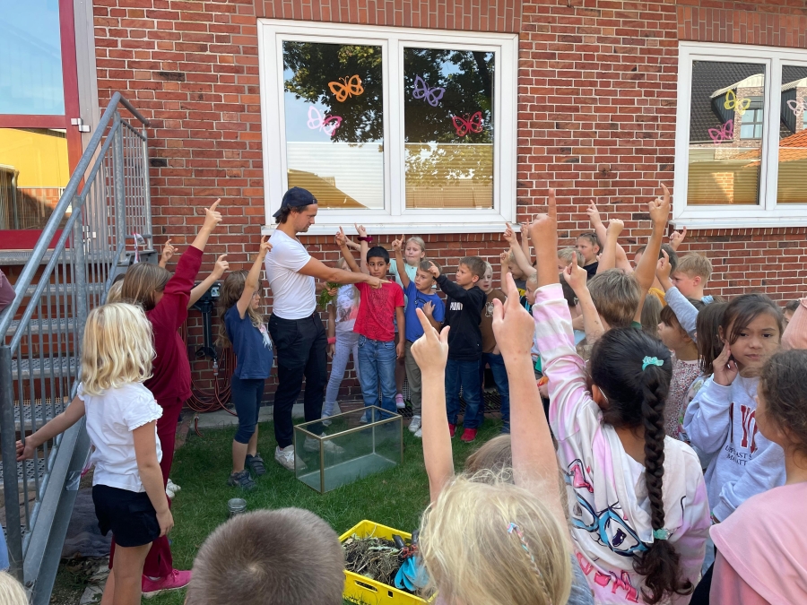 "Hörst du die Regenwürmer husten...?"